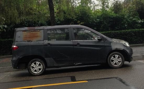 长安全新小型MPV曝光