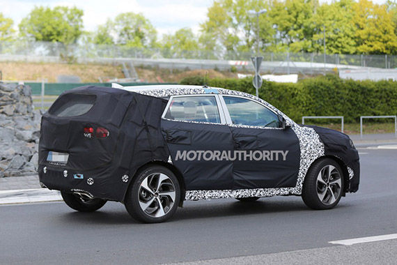 现代全新ix35谍照