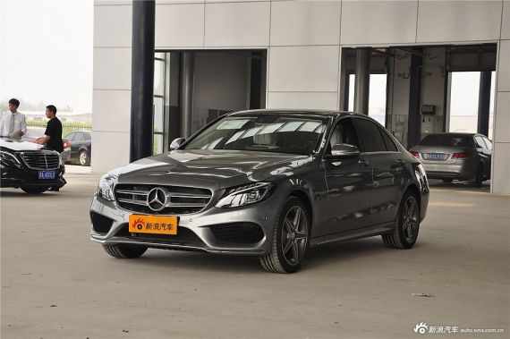 现款奔驰C级长轴距版