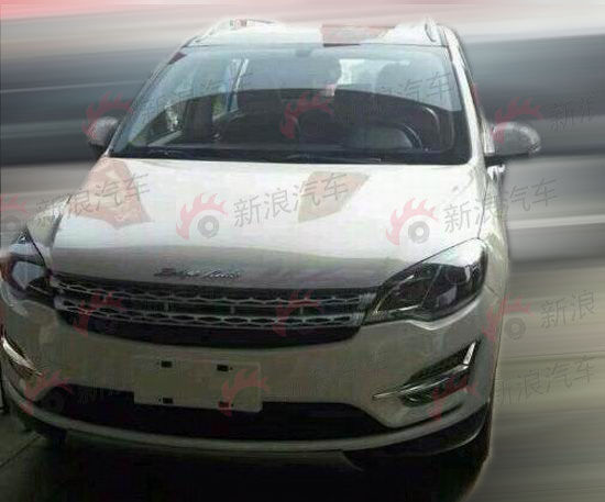 众泰T500无伪谍照曝光 外观酷似途观