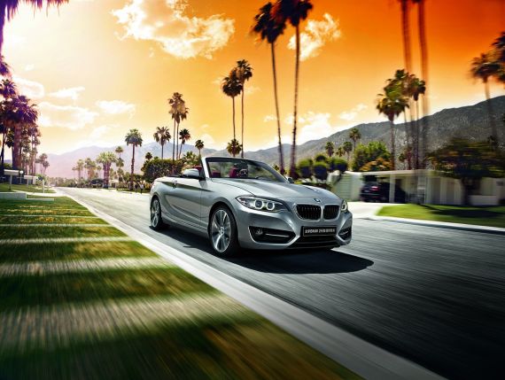 全新宝马2系敞篷轿跑车