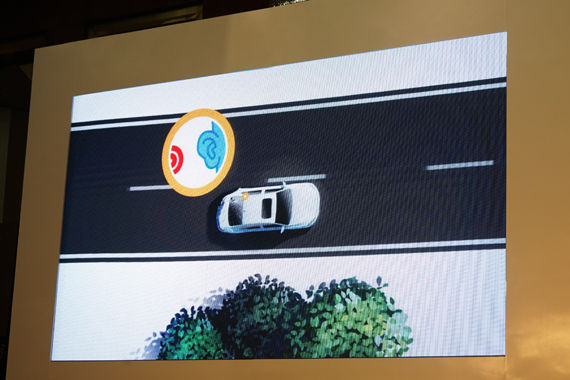 金属衬板起到了保护和警示的双重作用