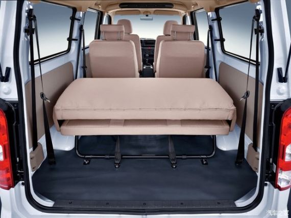 一汽吉林佳宝V75