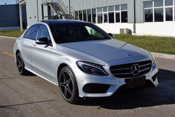 标准轴距版C200 4MATIC