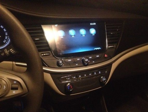 别克全新威朗内饰