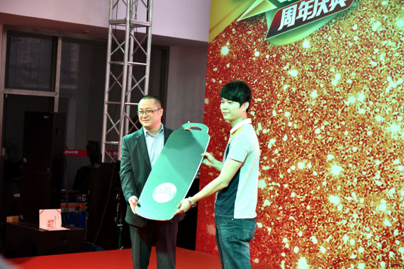 第十五万辆幻速车型交付车主