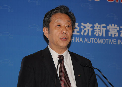 中国汽车工业协会常务副会长兼秘书长董扬