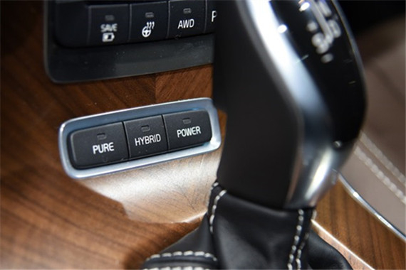 沃尔沃S60L混动车型