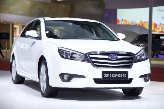 五星安全护航 一汽奔腾闪耀上海车展