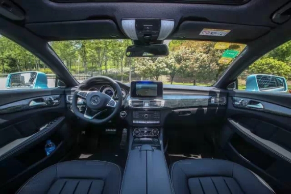 梅赛德斯-奔驰CLS