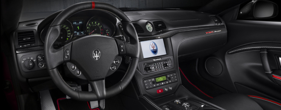 玛莎拉蒂GranCabrio MC百年纪念版内饰