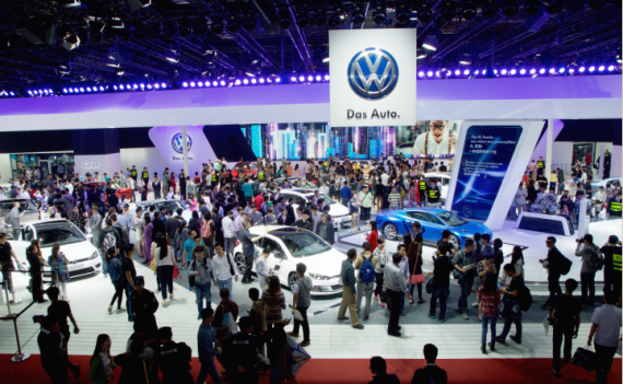 极具人气的大众汽车展台