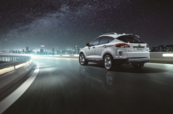 奔腾X80纪念版 售价12.38万 