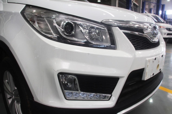 2015款北汽幻速S2