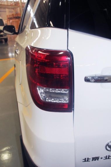 2015款北汽幻速S2