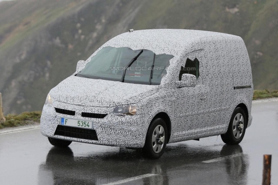 斯柯达Roomster谍照