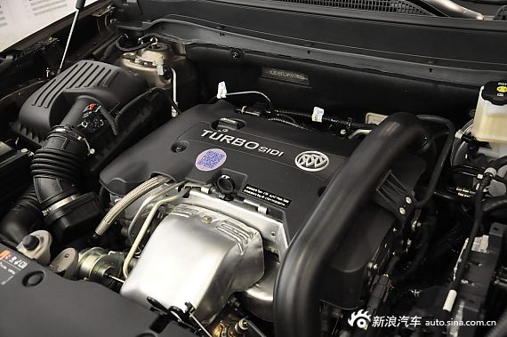 2014款昂科威2.0T自动全能运动旗舰型到店实拍