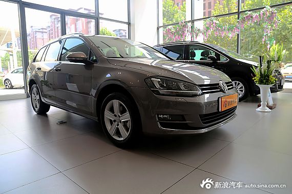 高尔夫A7旅行版到店实拍