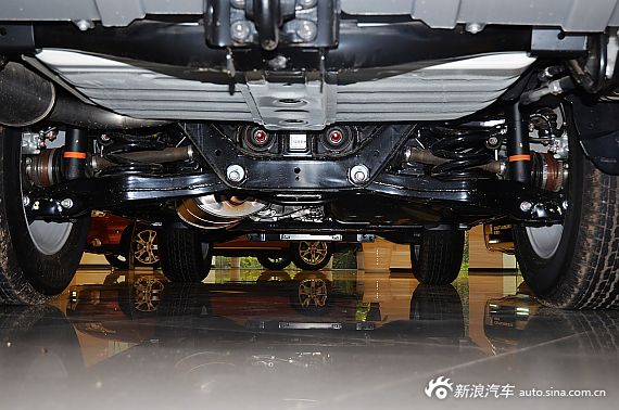 2015款帕杰罗(进口)到店实拍