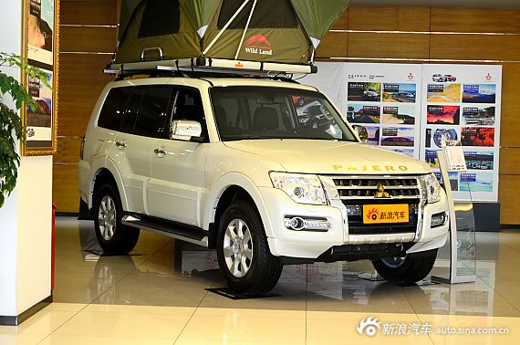 2015款帕杰罗（进口）到店实拍