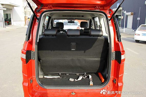 2015款幻速H2 1.5L手动舒适型到店实拍