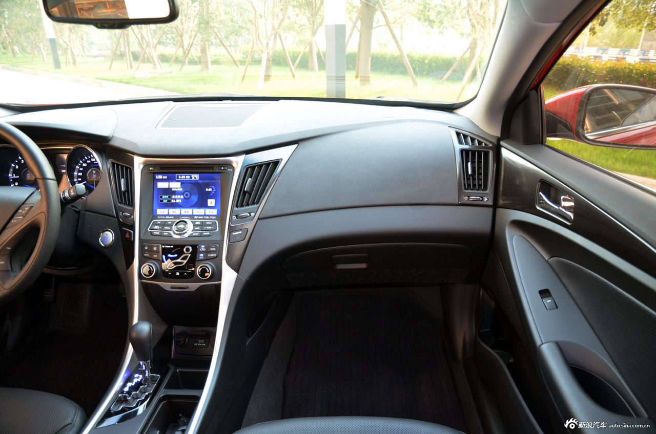 0top自动顶级版_索纳塔八内饰图片19052402_汽车图库_新浪汽车_新浪网