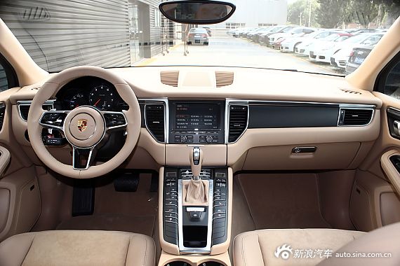 2014款保时捷Macan 2.0T 到店实拍