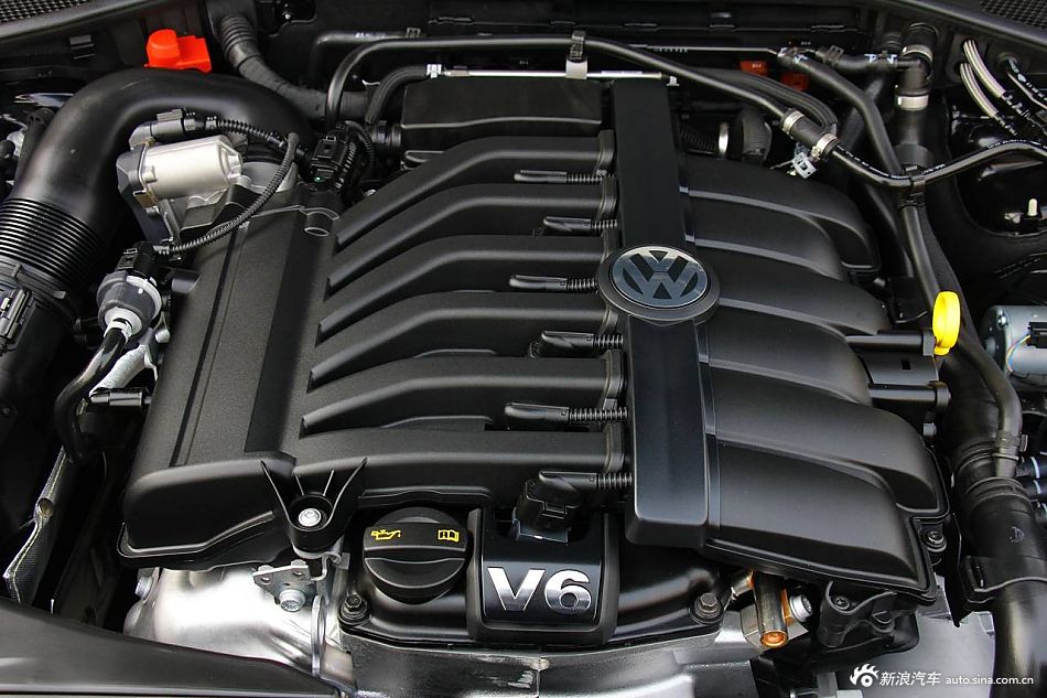 2014款辉腾3.0L自动商务型到店实拍