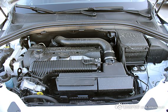 2015款沃尔沃XC60 2.0T T5 AWD智驭版