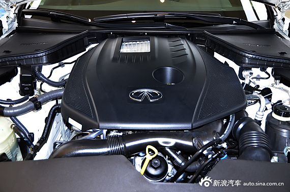 2015款英菲尼迪Q50L实拍