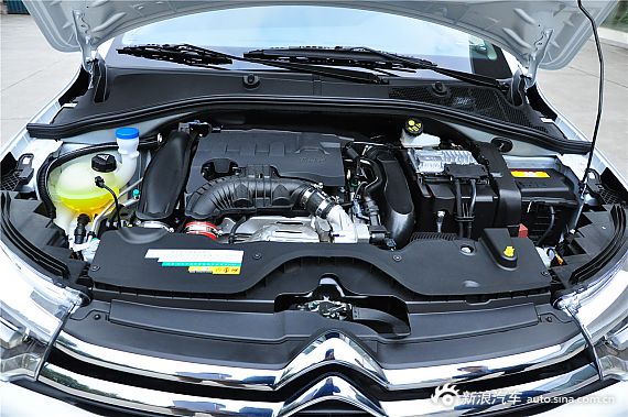 2015款东风雪铁龙 C3-XR 1.6THP 自动旗舰型