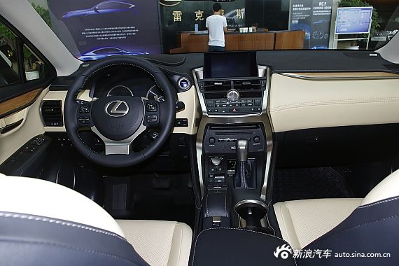 2014款雷克萨斯NX到店实拍