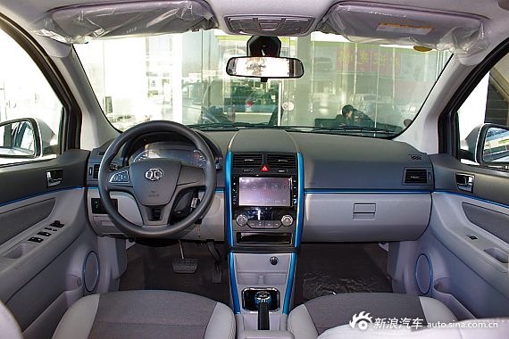 北汽新能源EV200到店实拍