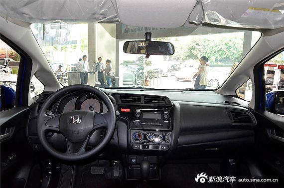 2014款全新飞度 到店实拍