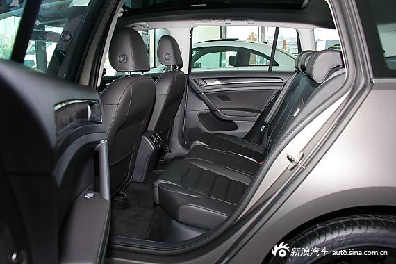 2014款高尔夫-进口 1.4TSI自动旅行版到店实拍