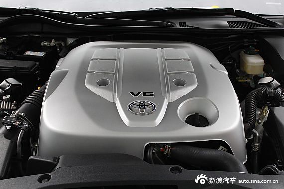 2015款皇冠2.5L自动尊享版