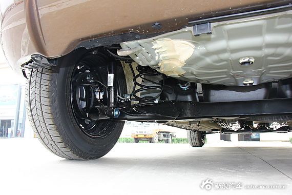 2014款启辰R30 1.2L手动优享版到店实拍