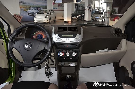 2013款众泰Z100舒适型