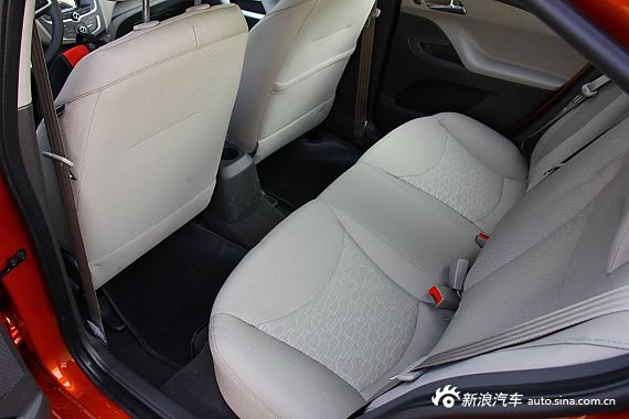 2015款赛欧3到店实拍