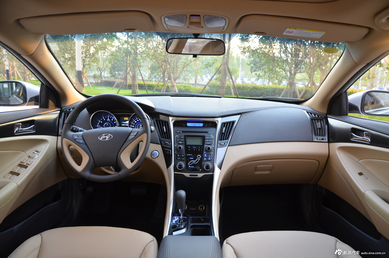 0glx自动豪华版_索纳塔八内饰图片19107412_汽车图库_新浪汽车_新浪网