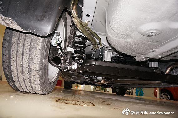 2015款长安悦翔V7到店实拍