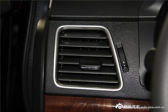 2014款哈弗H6运动版1.5T手动两驱精英型到店实拍