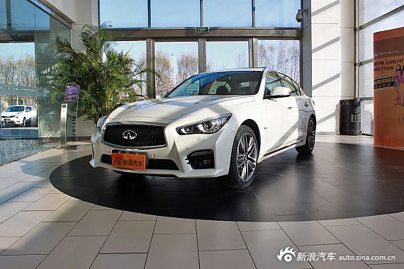 2015款英菲尼迪Q50L到店实拍