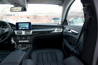 奔驰cls级内饰图