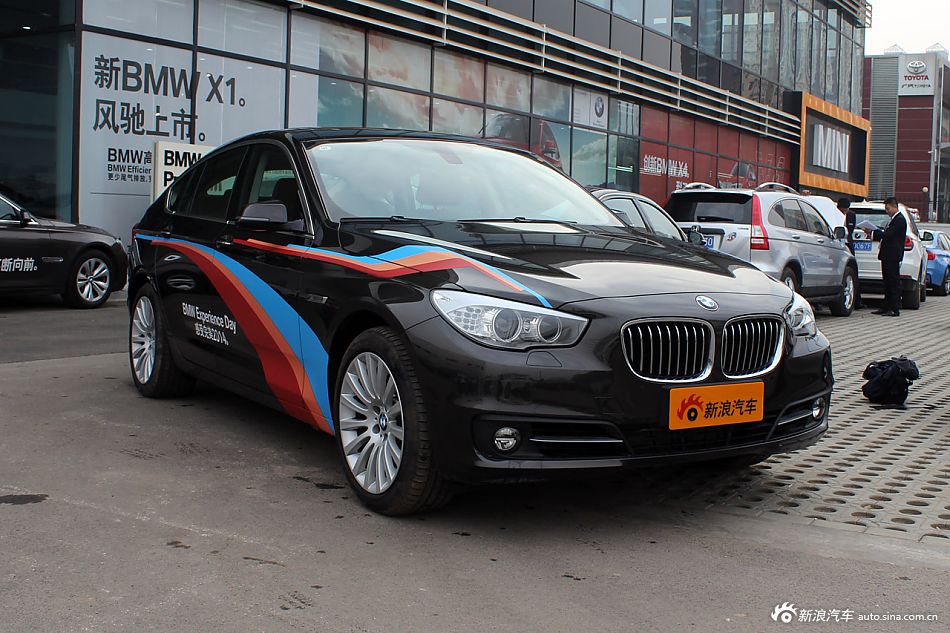 2014款宝马5系GT 535i设计套装