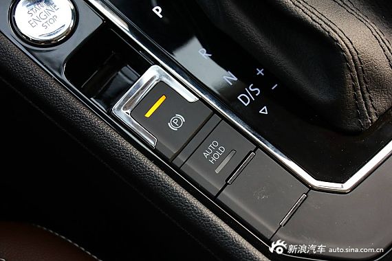 2015款凌渡280TSI到店实拍