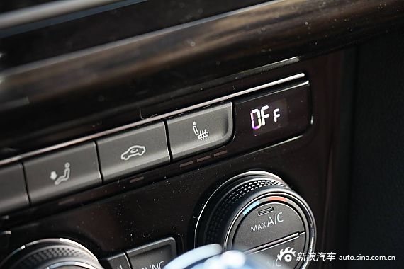 2015款凌渡280TSI到店实拍