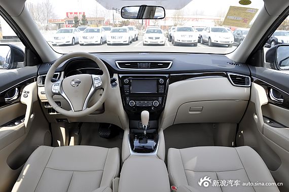 2014款奇骏到店实拍