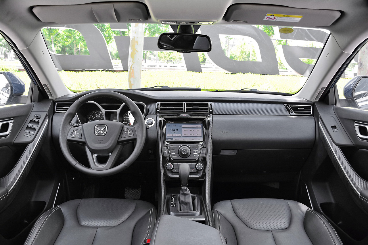 2016款驭胜s330 1.5t自动两驱尊贵版