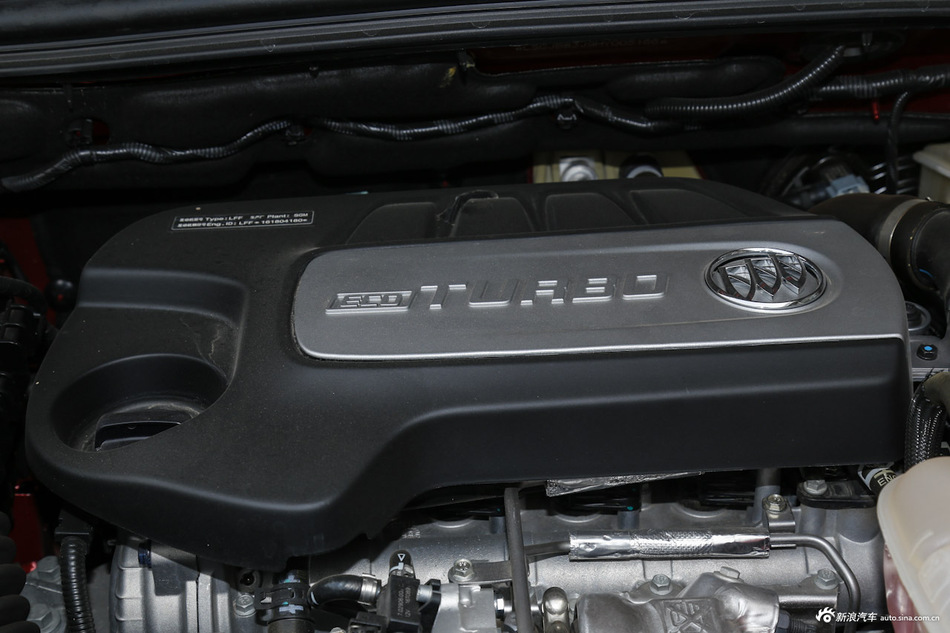 2016款昂科拉1.4T自动四驱全能旗舰型18T